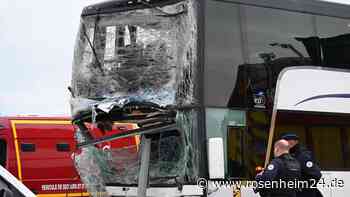Bus-Unfall auf Klassenfahrt: Mehrere Verletzte – deutsche Schulkinder betroffen