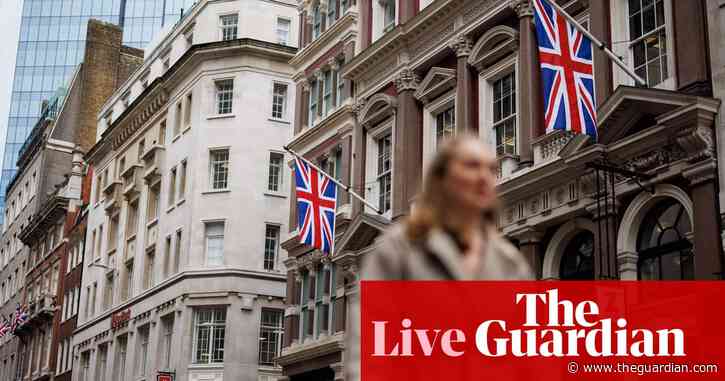 FTSE 100 ends ‘fantastic week’ at new record high, as Anglo rejects takeover bid – as it happened