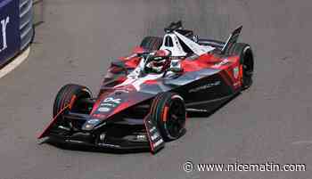 Le pilote allemand Pascal Wehrlein hisse sa Porsche en pole position du 7e Monaco E-Prix