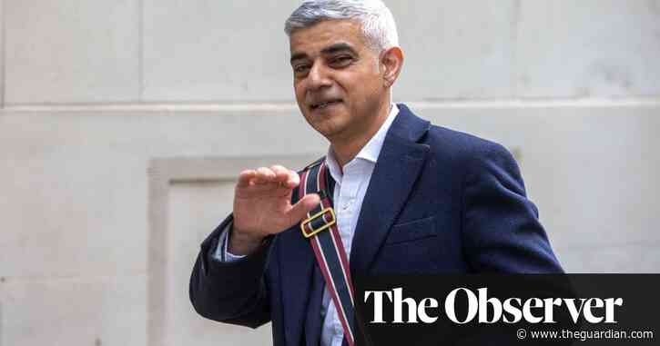 Sadiq Khan: leaseholders in England should have the right to withhold service charges