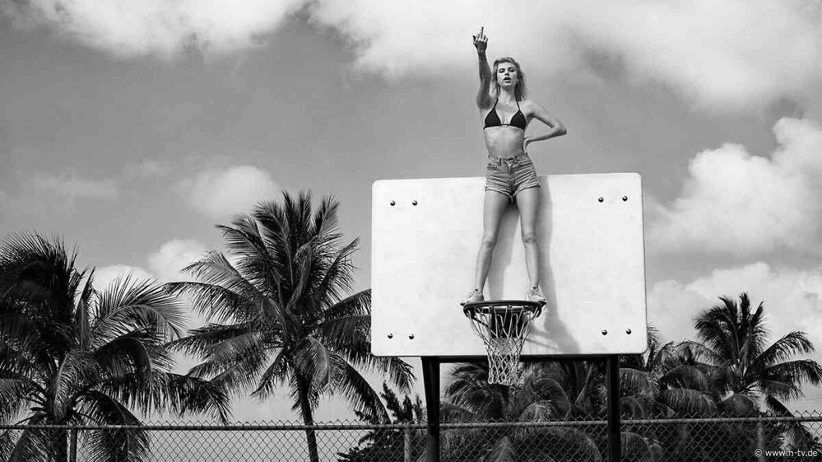 Olaf Heine wagt mehr "Aloha": Hawaii: Sonne, Surfen, Sehnsucht in Schwarz-Weiß
