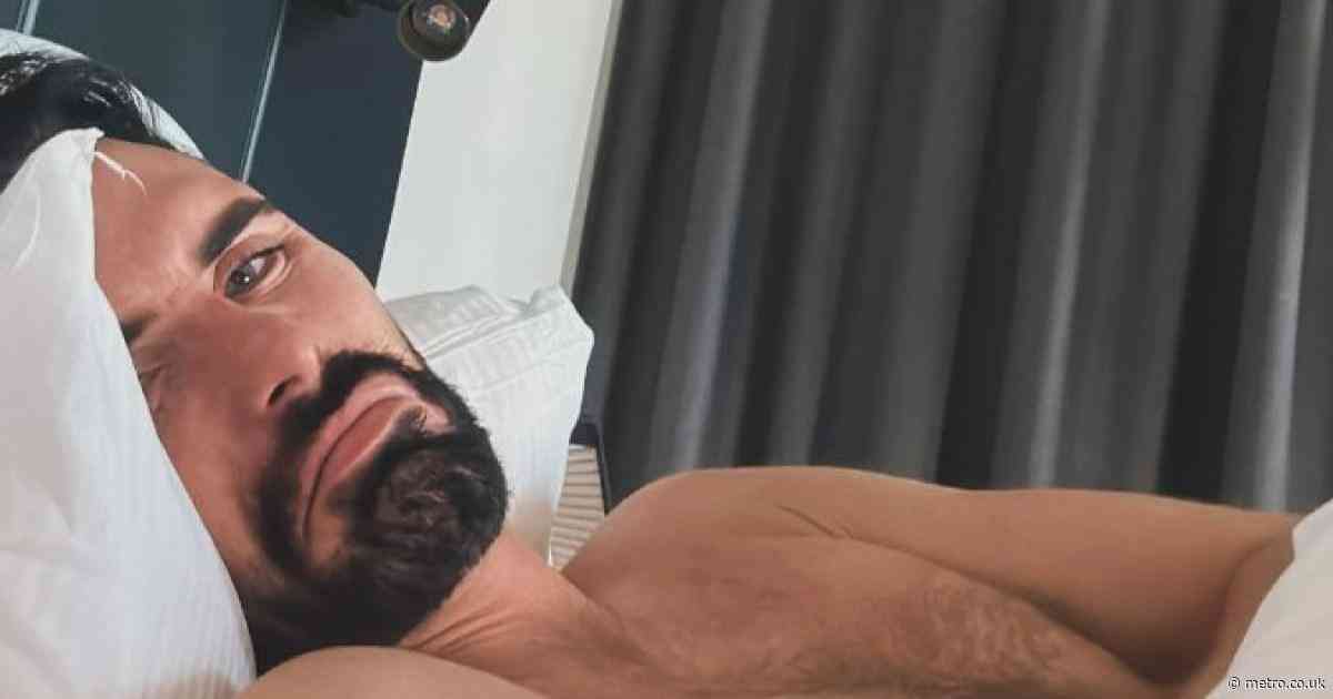 Rylan Clark trolled by mate Ruth Langsford over his ‘side boob’ in cheeky selfie