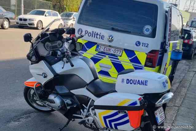 Antwerpse politie en douane houden samen controle