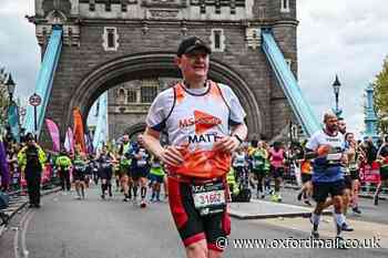 Bicester Triathlon Club members run London Marathon