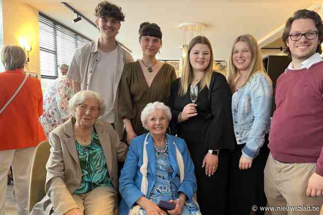‘Moeke Meylemans’ van het bekende kapsalon viert stralend haar honderdste verjaardag