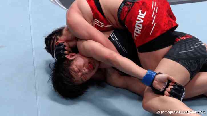 UFC on ESPN 55 video: Ivana Petrovic submits gritty Liang Na with... rear-naked arm-triangle choke?