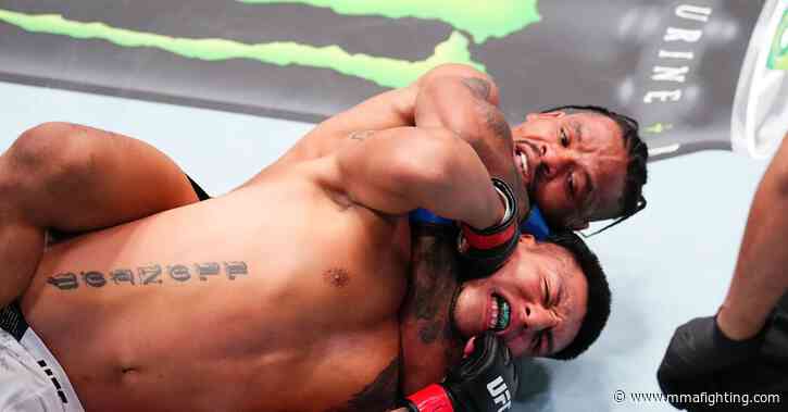 UFC Vegas 91 video: Underdog Chris Padilla chokes out James Llontop on 5 days’ notice