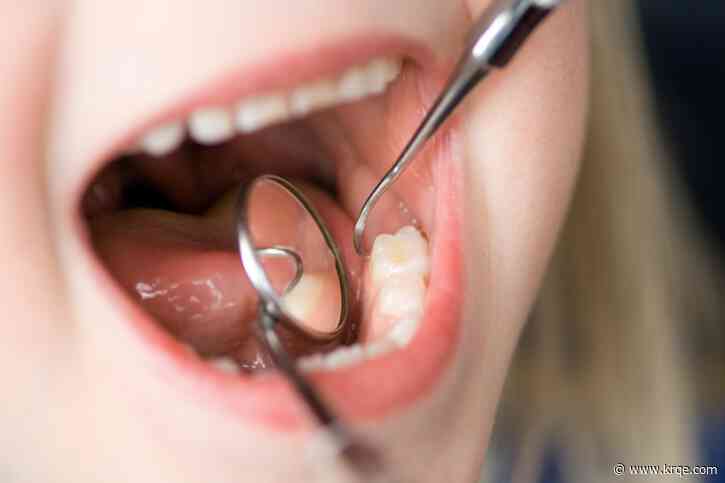 Clinic helps those who can't afford regular dentist visits in Santa Fe