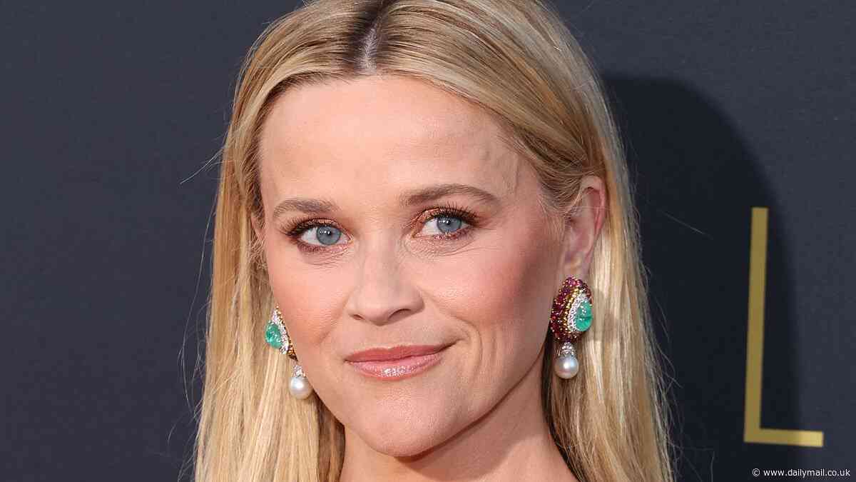 Reese Witherspoon looks every bit glamourous supporting Big Little Lies co-star Nicole Kidman as she receives AFI Life Achievement Award