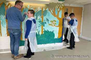 Mabel Prichard School pupils begin creating sensory mural