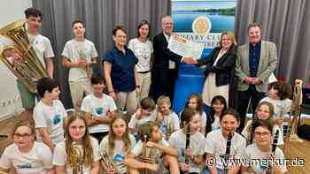 Der Rotary Club Wörthsee unterstützt Kinder- und Jugend-Bläserklasse