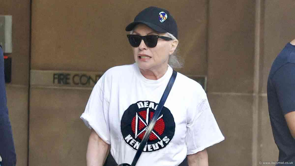 Blondie's Debbie Harry keeps a low profile in a hat and sunglasses as she goes shopping in Sydney