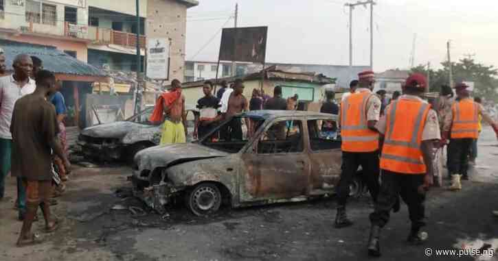 Vehicles burnt, 1 dead as tanker carrying gas explodes in Ogun