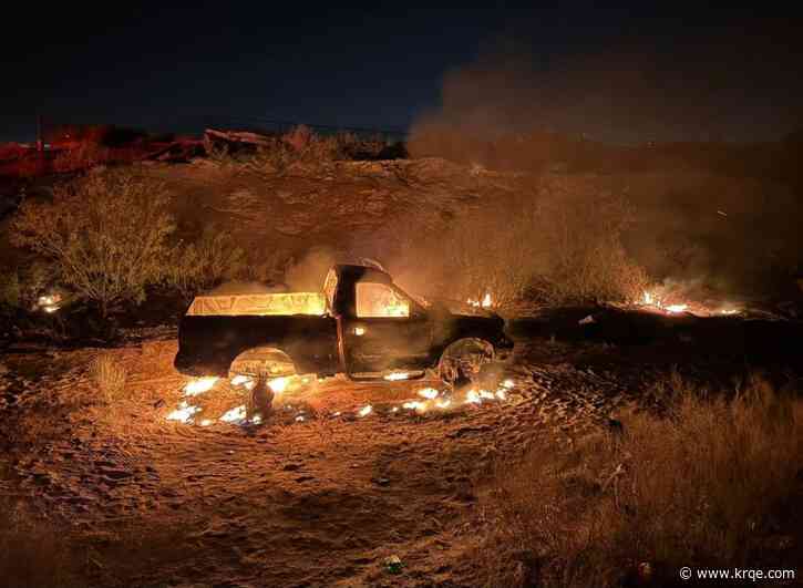 Sunland Park crews put out truck on fire in desert
