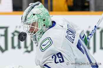 Rookie goalie Arturs Silovs takes over Vancouver Canucks net for Game 4