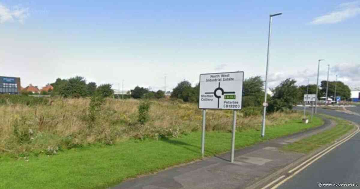 Man dies in parachute horror on UK industrial estate as police issue urgent appeal