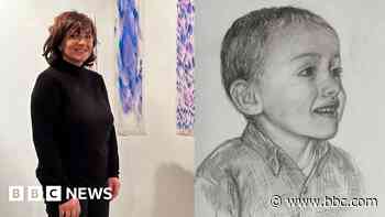 Mother's portraits bring son 'back to life'