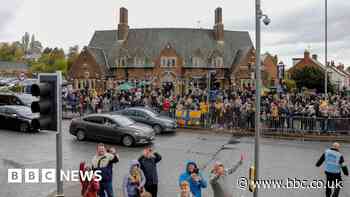 Stags fans line streets for promotion heroes