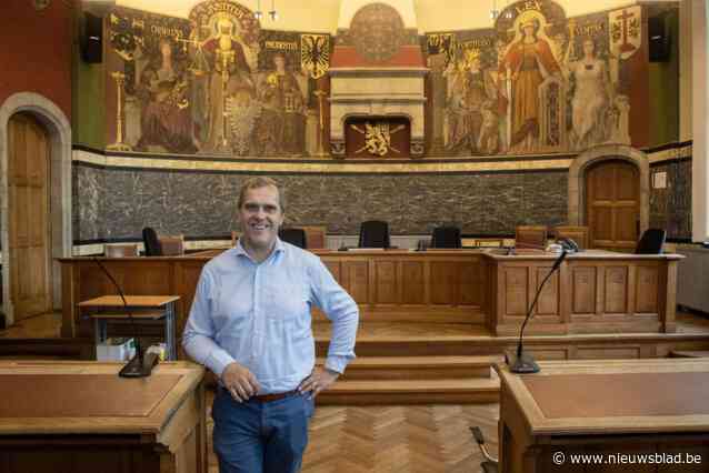 Rechtbankvoorzitter Nikolaas Simoens organiseert in zijn kanton de stembusgang: “Ik weet nu al dat ik de tweede zondag van oktober 2030 niet thuis zal zijn”