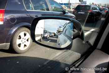 Anderhalf uur aanschuiven op A12 richting Brussel door werken: “Hinder voelbaar tot in Vlaanderen”