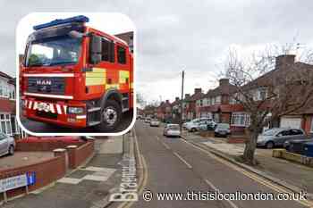 Fire spreads to two houses in Braemar Gardens, Colindale