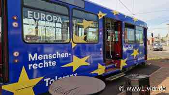 Düsseldorfer Straßenbahn wirbt für Europawahl