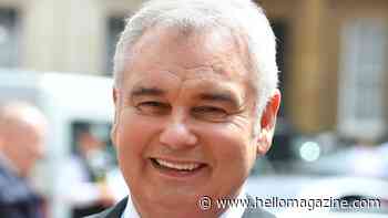 Eamonn Holmes melts hearts with ultra-rare photo of granddaughters Emilia and Isabella