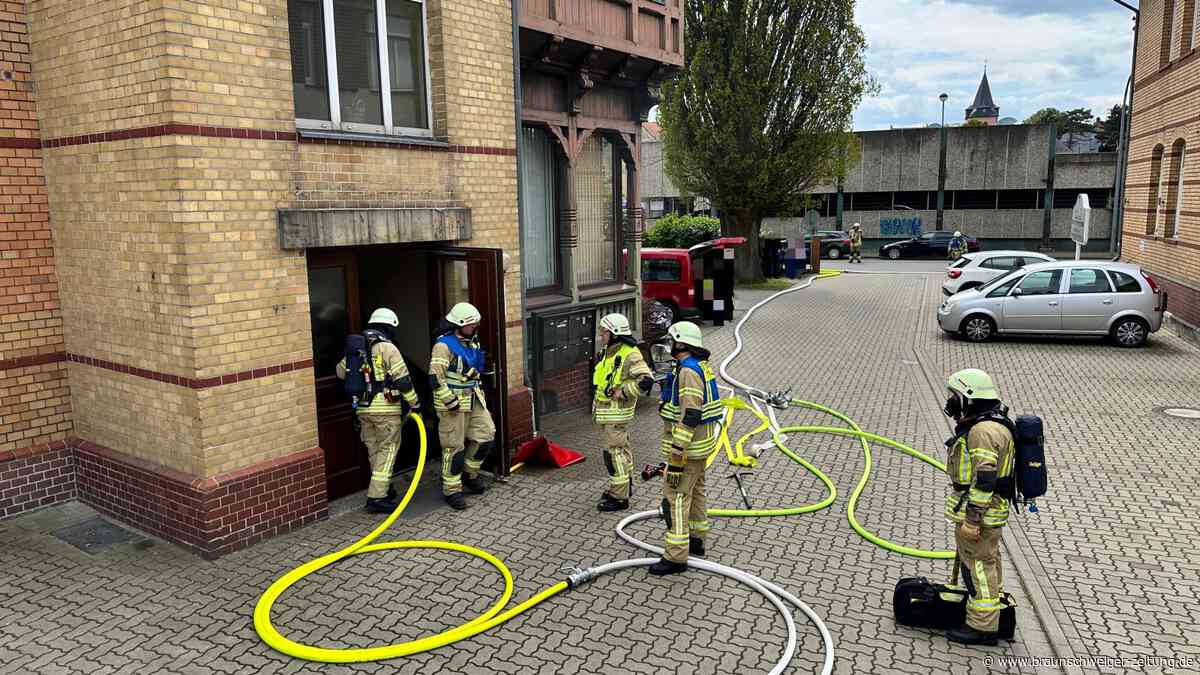 Brand in Helmstedter Innenstadt: Polizei ermittelt Verdächtige