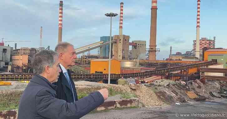 Ex Ilva, la nuova promessa: “Forni elettrici in costruzione dal 2025, in funzione dal 2027”