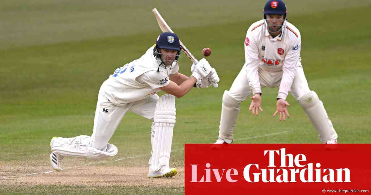 County cricket: Surrey wrap up innings win, Durham draw with Essex – as it happened