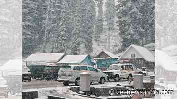 Kashmir: Unusual Snowfall In April Triggers Climate Change Concerns