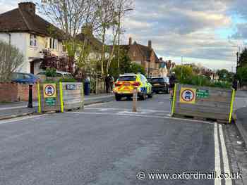 Police descend on Oxford’s Littlemore Road