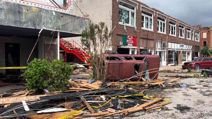 Update: 22 tornadoes recorded during severe weather outbreak, NWS