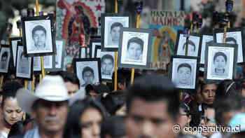 Caso Ayotzinapa: Fiscalía analiza si 35 cuerpos corresponden a estudiantes desaparecidos