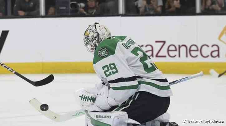 Stars outshine Golden Knights, win 4-2 on road to even series