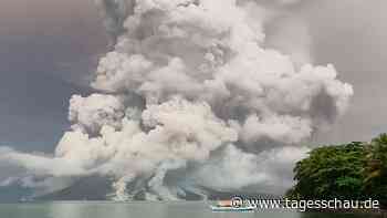 Vulkan Ruang in Indonesien erneut ausgebrochen