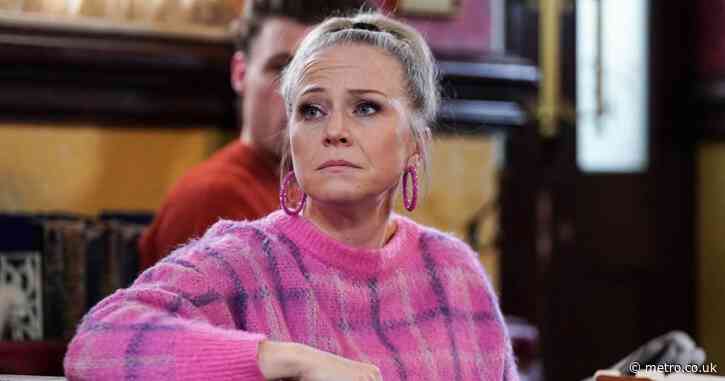 EastEnders fans work out new story for Linda Carter after throwaway scene – and it’s heartwrenching