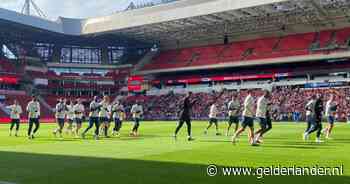 Eindhoven al in kampioensstemming: duizenden fans bij open training PSV