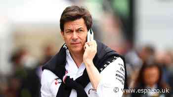 Wolff denies talks over Verstappen Mercedes move