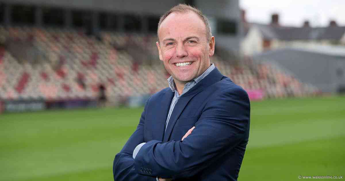 David Buttress steps down as Dragons chairman after seven years