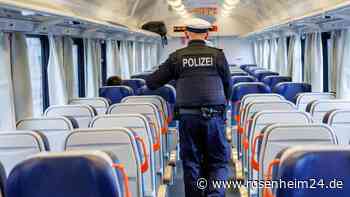 Höllen-Zugfahrt durch Bayern: Mädchen wird trotz Hilfeschreie und Zeugen sexuell belästigt