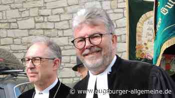 Neuburger Apostelkirche verabschiedet Pfarrer Jens Hauschild in den Ruhestand