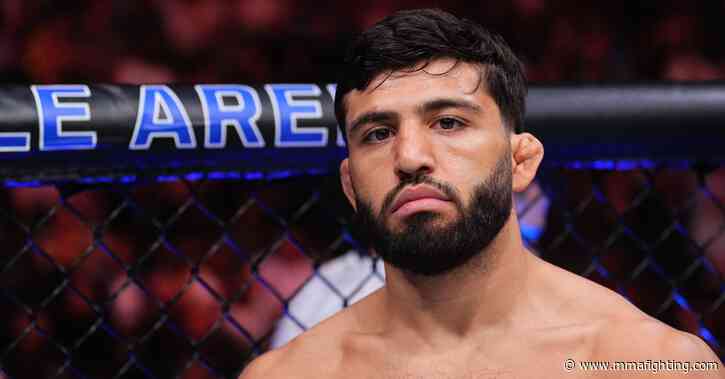 Arman Tsarukyan, Diego Lopes have pay withheld, face potential discipline after UFC 300 incidents