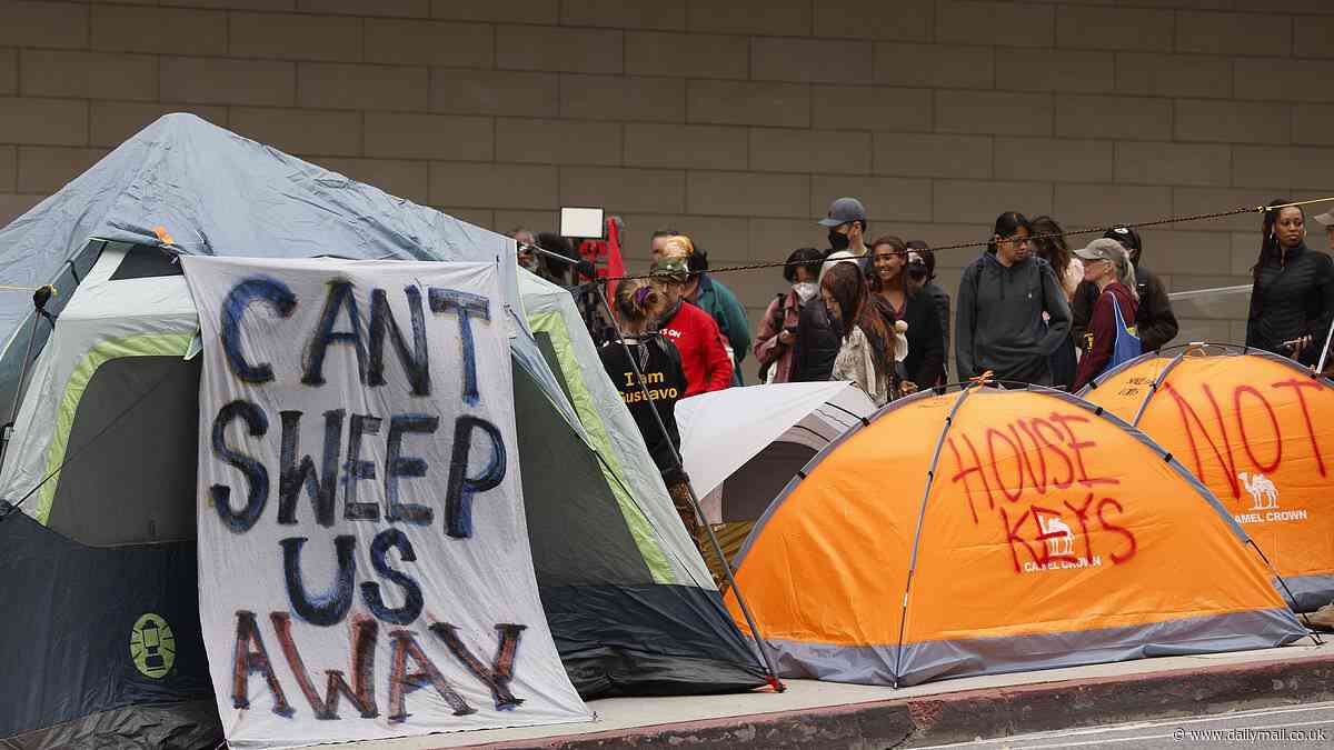 Four top LA academics want to give the city's homeless population $1,000 a month in taxpayer cash with no strings attached