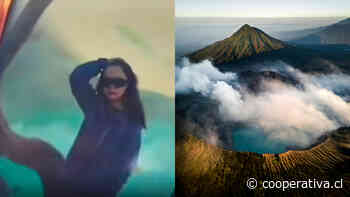 Mujer muere tras caer dentro de volcán activo: Se estaba tomando una foto