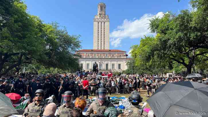 UT students made up less than half of Monday protest arrests, UT source says