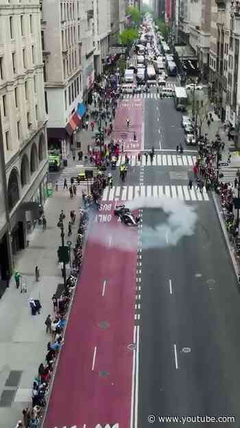A birds eye view of Lewis Hamilton's historic race down 5th Ave