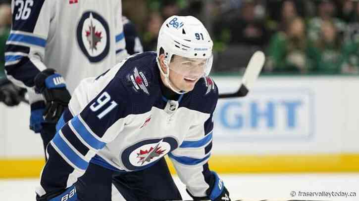 Winnipeg Jets shake up lineup for must-win game against Colorado Avalanche