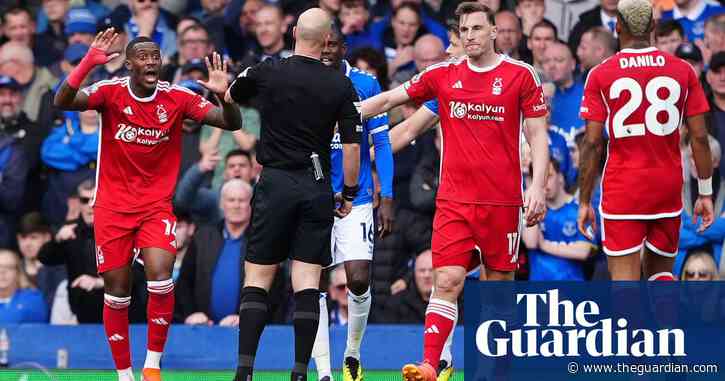 Howard Webb admits VAR made mistake over Forest penalty at Everton