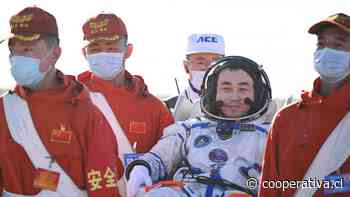 Taikonautas regresaron a la Tierra después de seis meses en la estación espacial china